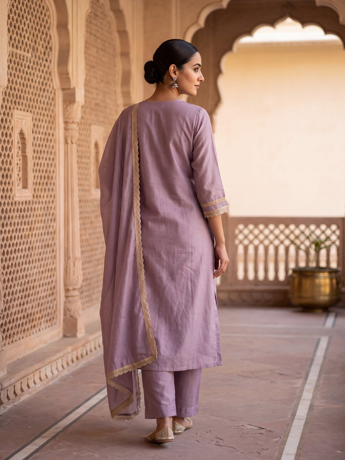 Noor lavender chanderi kurta set, back view