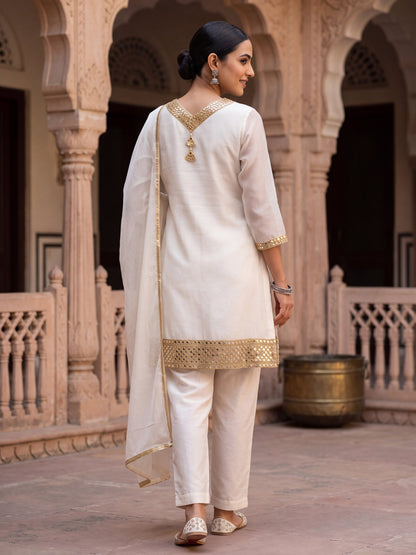 Noor ivory organza short kurta set, back view